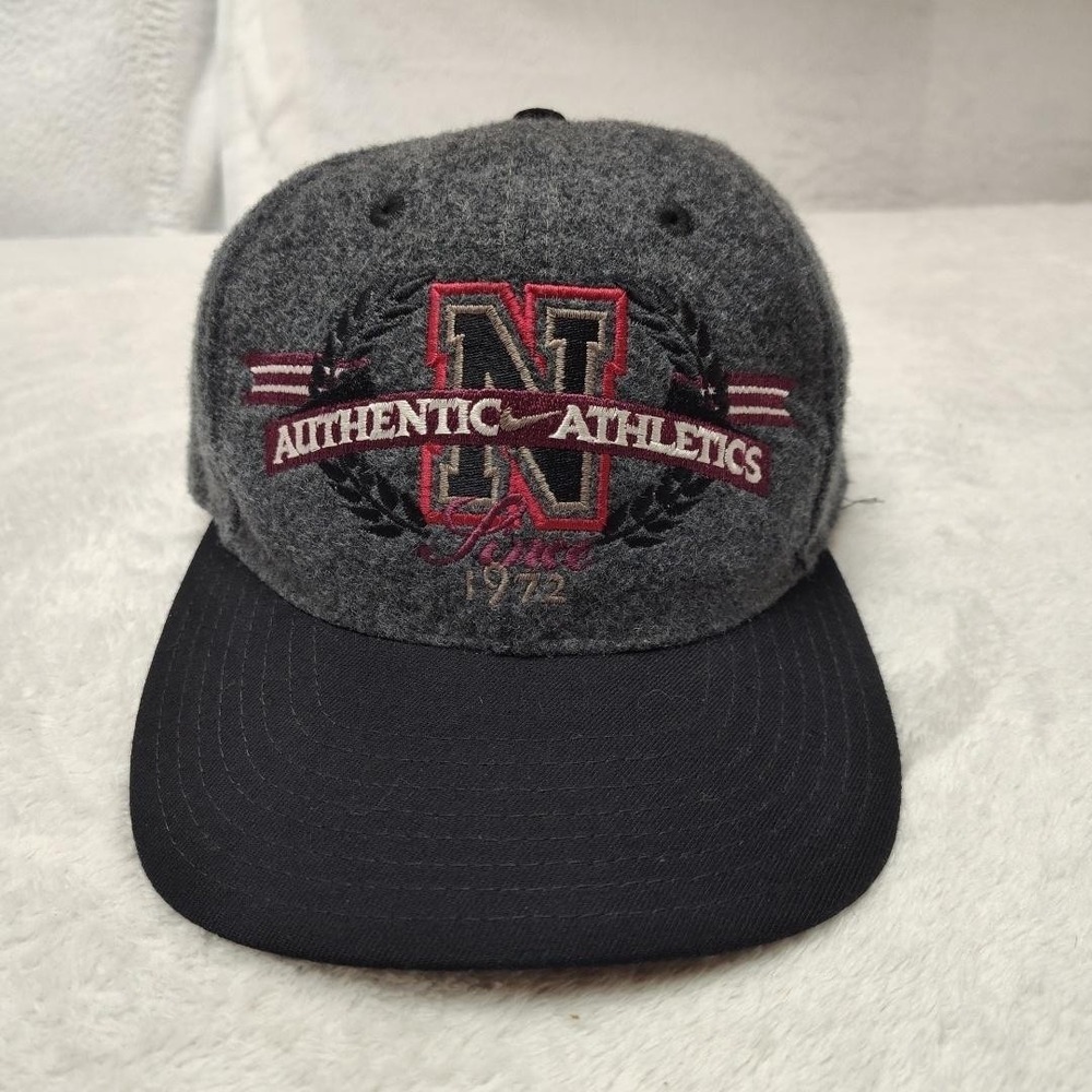 Vintage Nike Hat Cap Snap Back Mens Gray Wool Acrylic 90s Felt OSFA Adjustable